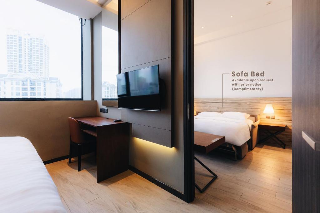 Louis Kienne Serviced Residences - Havelock - One-Bedroom Apartment