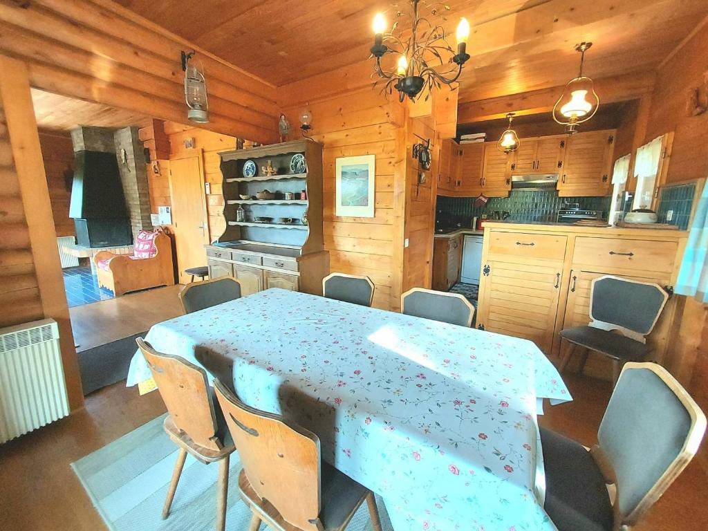 Chalet spacieux - 3 chambres, vue pistes, garage privé – photo 1