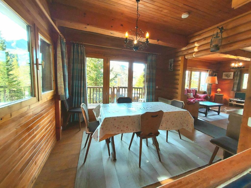 Chalet spacieux - 3 chambres, vue pistes, garage privé – photo 8