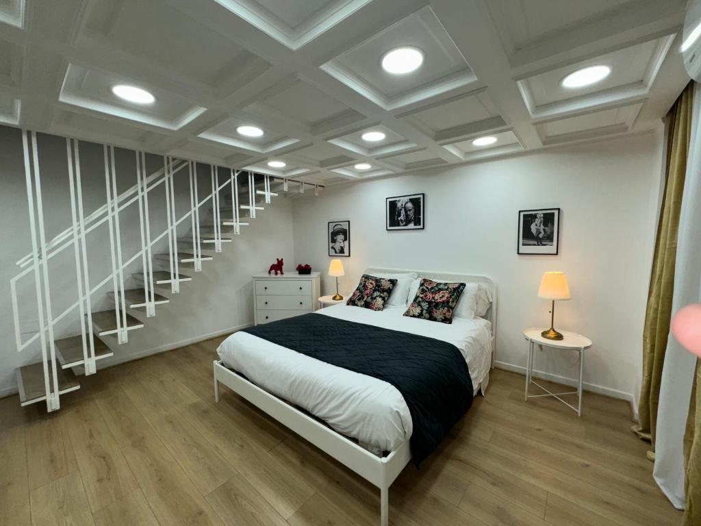 COLONNA HOLIDAY HOME - Family Room With Private Bathroom