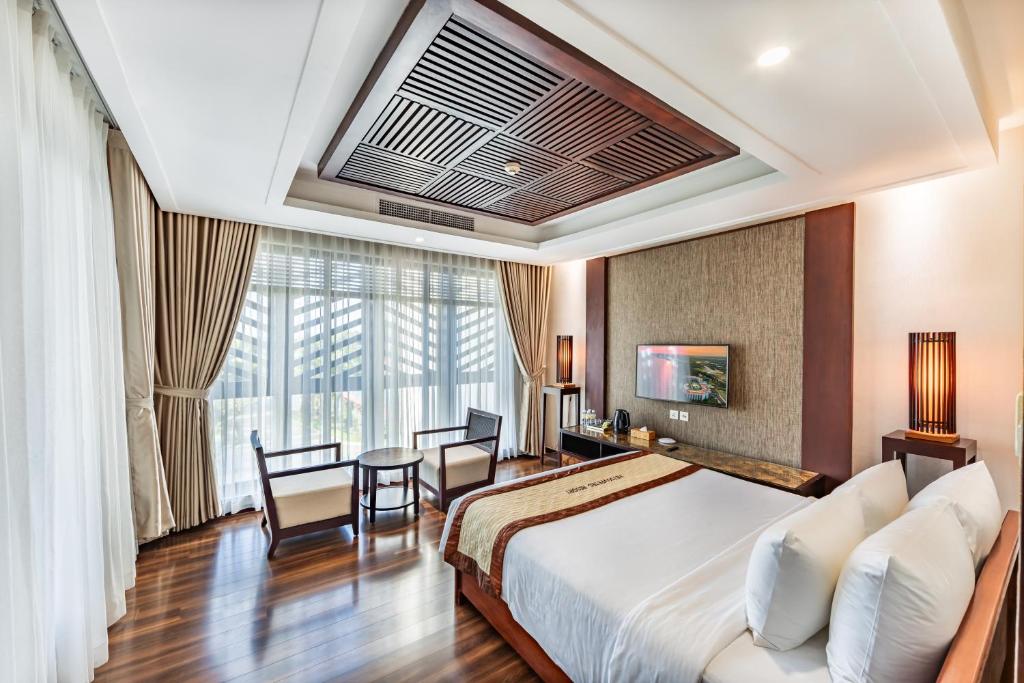 Phòng Có Giường Cỡ Queen Nhìn Ra Hồ Bơi