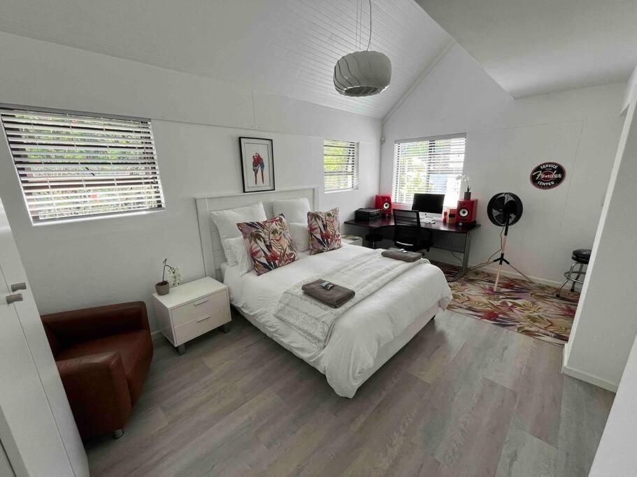 Elevated & Fluent in Comfort - Image 8