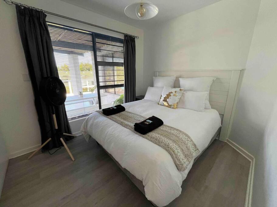 Elevated & Fluent in Comfort - Image 9