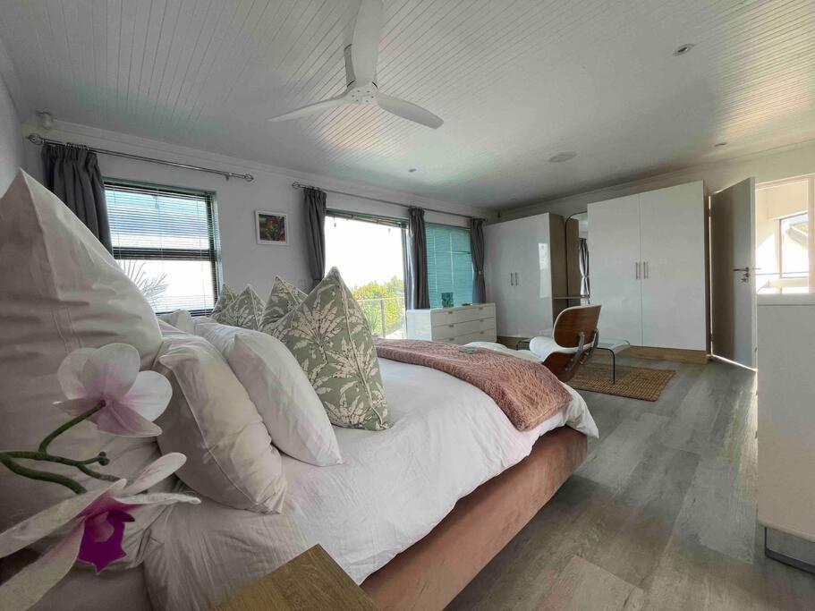 Elevated & Fluent in Comfort - Image 37