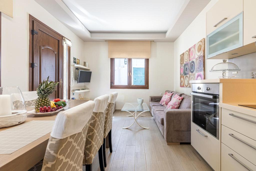 Archanes Cosy Residence - Holiday Home