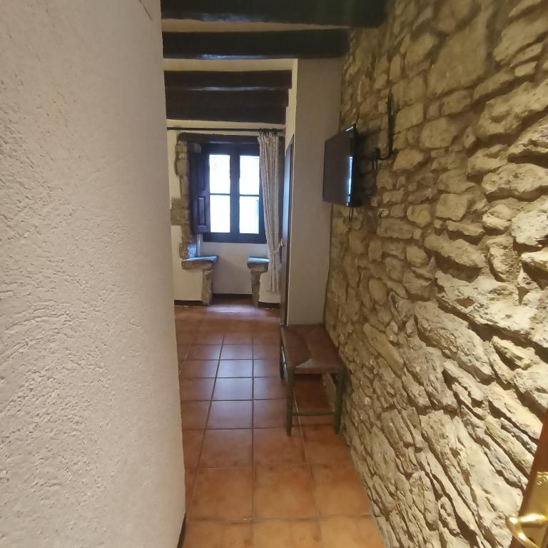 TV a/nebo společenská místnost v ubytování Apartaments Can Lo