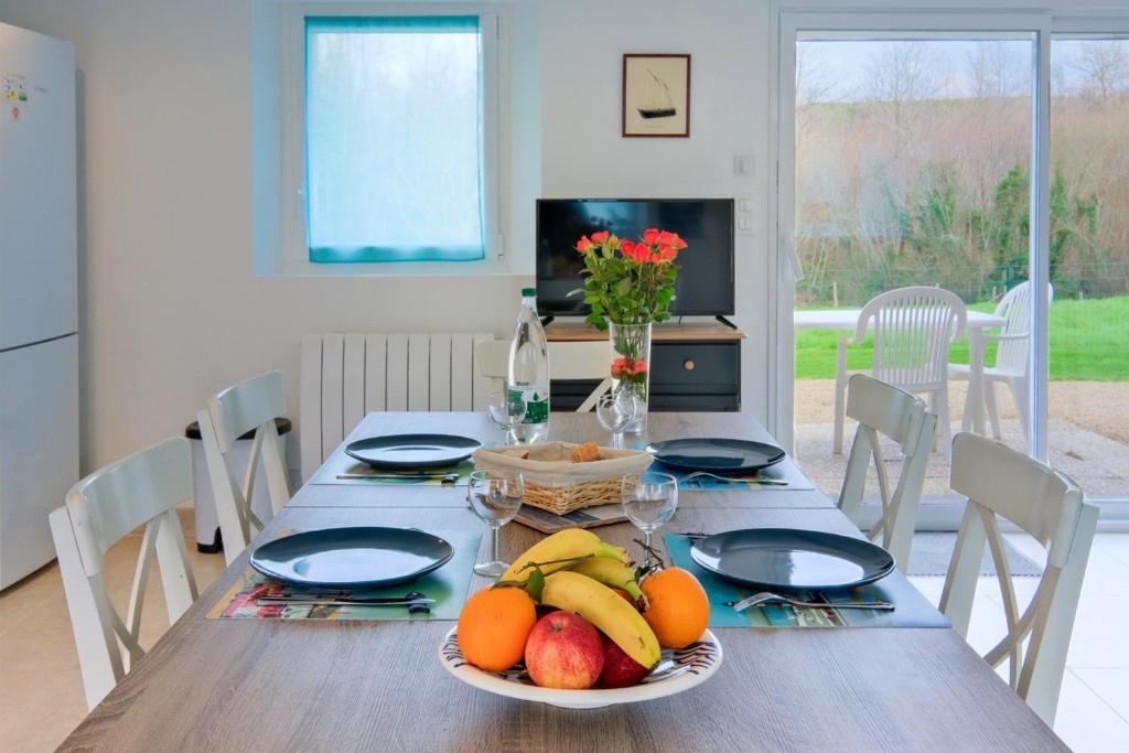 Photo de la galerie de l'établissement Maison de campagne , proche mer, à Marzan