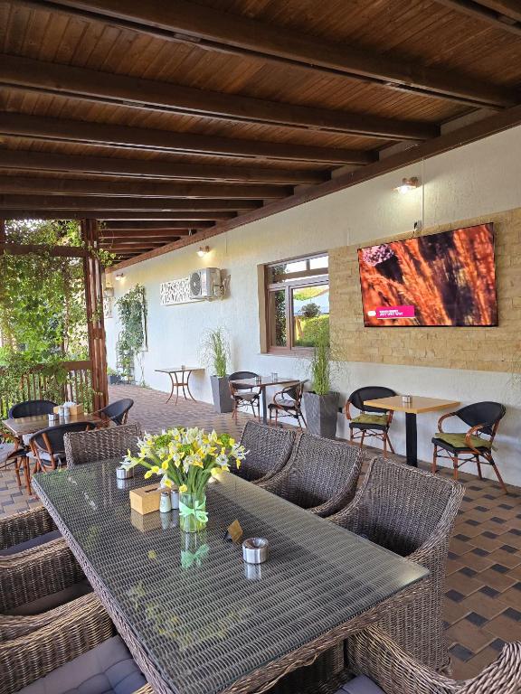 Posezení v ubytování Hotel Yarus