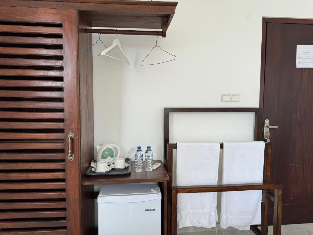 Nico Beach Hotel - 10