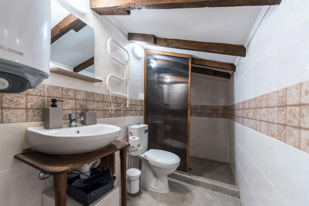 Villa Viara - One-Bedroom Chalet