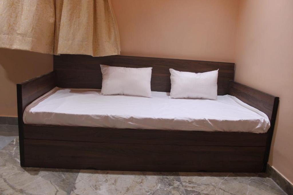 Postel nebo postele na pokoji v ubytování Park Royale Hotel