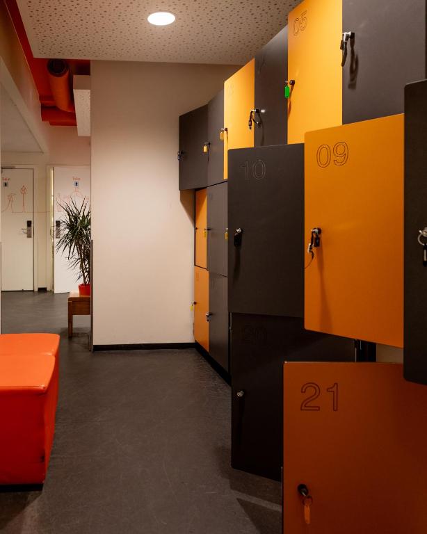 easyHotel Brussels City Centre - Resim 7