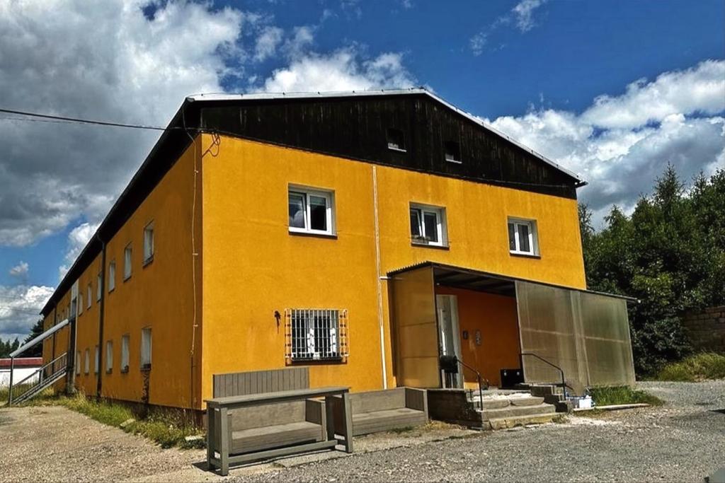 Budova, kde se hostel nachází