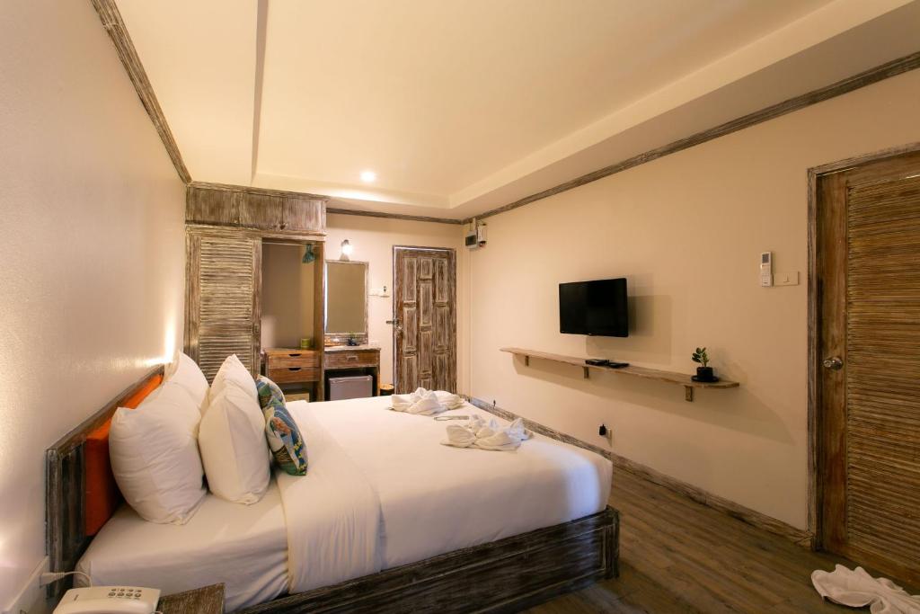 TV a/nebo společenská místnost v ubytování JALMIN Hotel Samui
