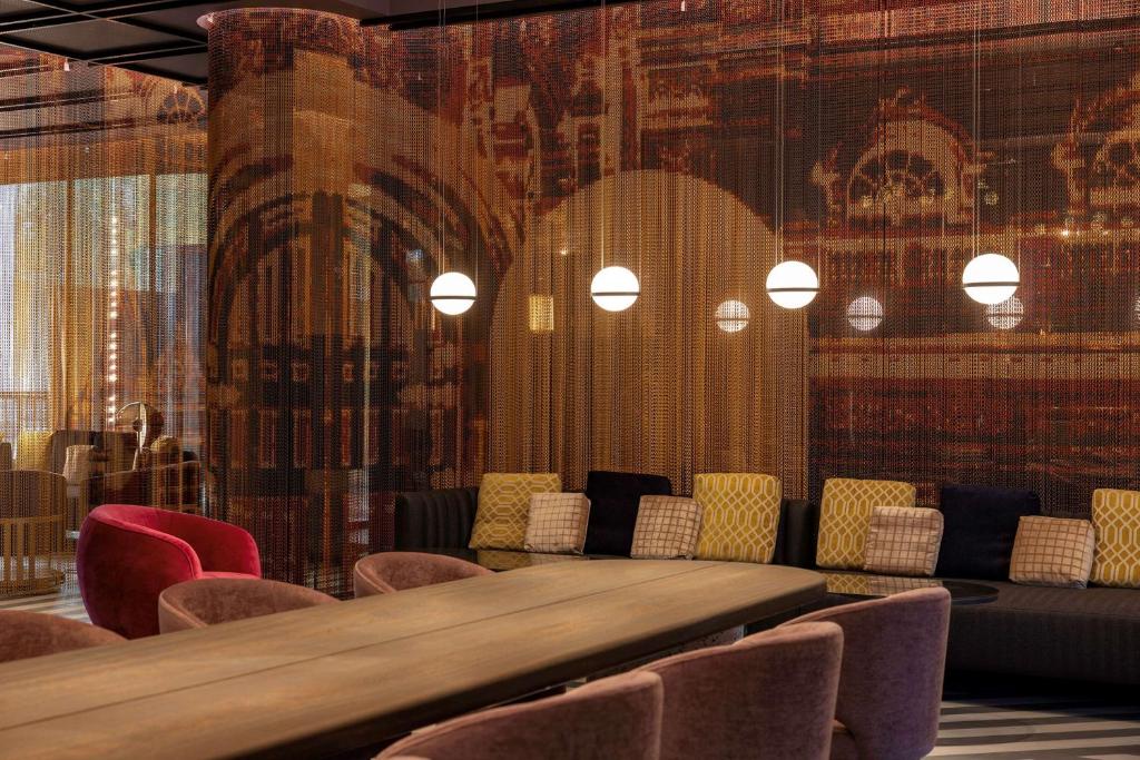 Istumisnurk majutusasutuses Doubletree By Hilton Lima San Isidro