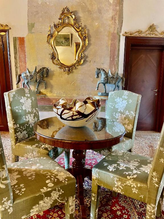 Console Palais - Resim 27