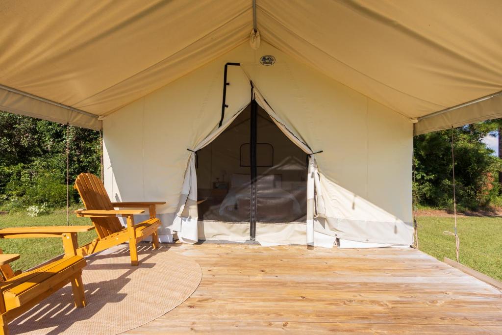 Fotografie z fotogalerie ubytování Khushatta Hills Ranch Glamping - Aunt B v destinaci Coldspring
