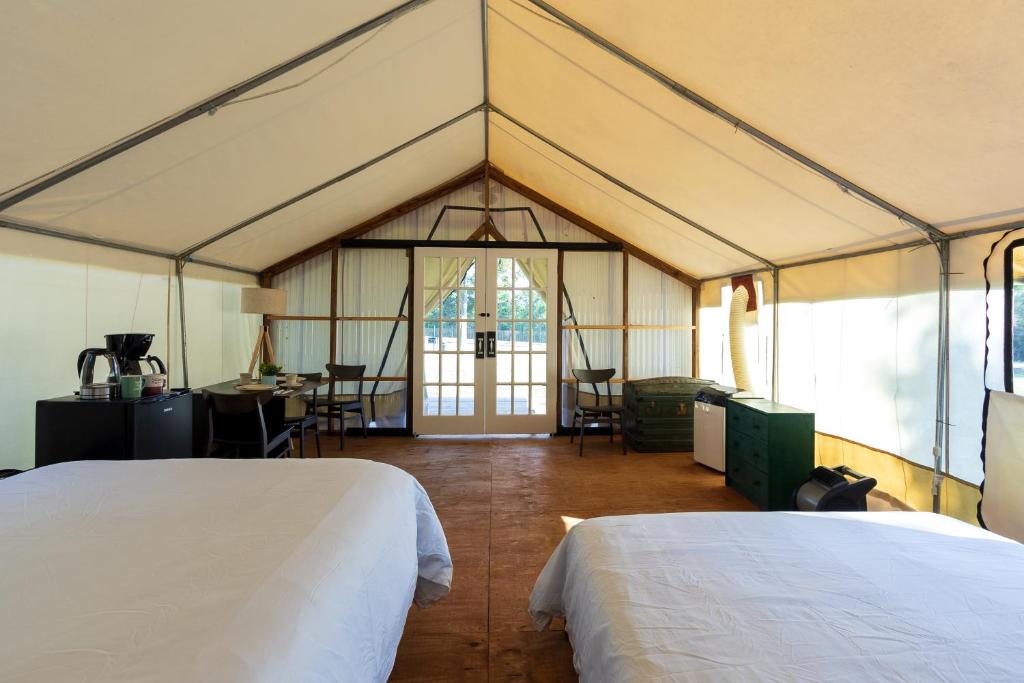 Khushatta Hills Ranch Glamping - Alzeda - Tent