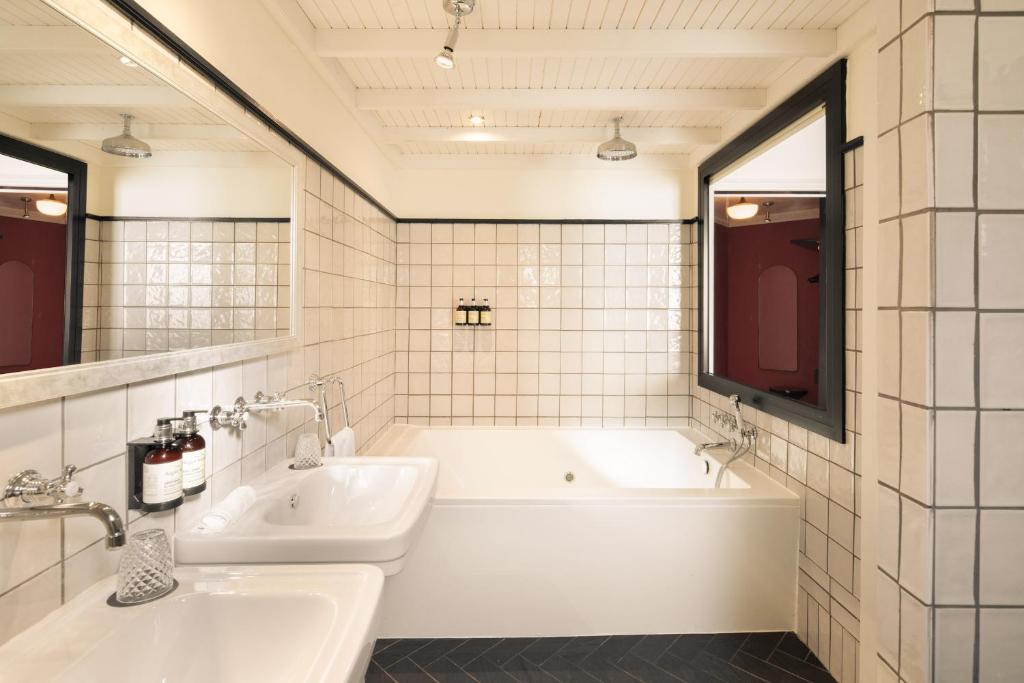 La França Travellers Adults Only - Resim 17