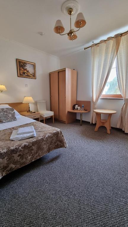 
Standard Single Room
