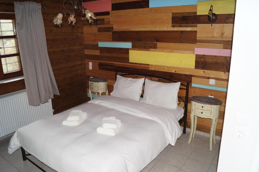 Ikojenia Traditional Lodge - Chambre Double Avec Vue Sur Montagne