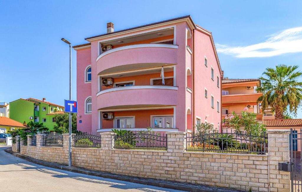 Stunning Apartment In Medulin