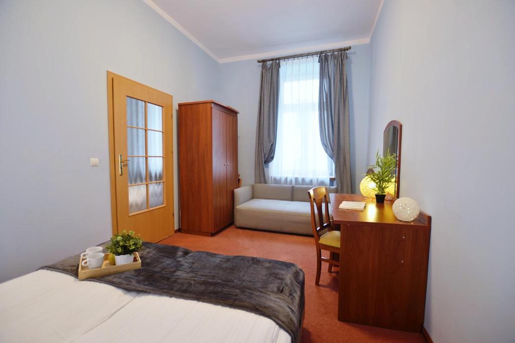 P&J Apartments Floriańska - One-Bedroom Apartment - Szpitalna Street