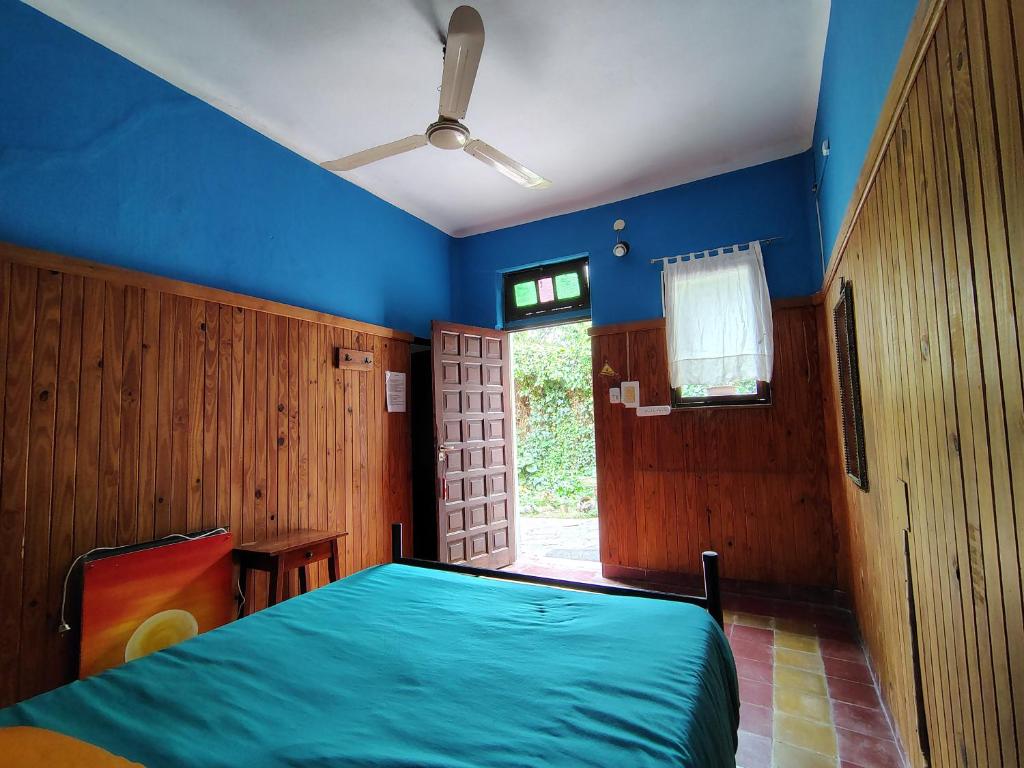 Postel nebo postele na pokoji v ubytování Andamundos Hostel