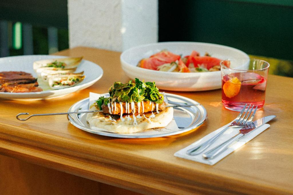 Regal Hotel Mitropoleos - Resim 34