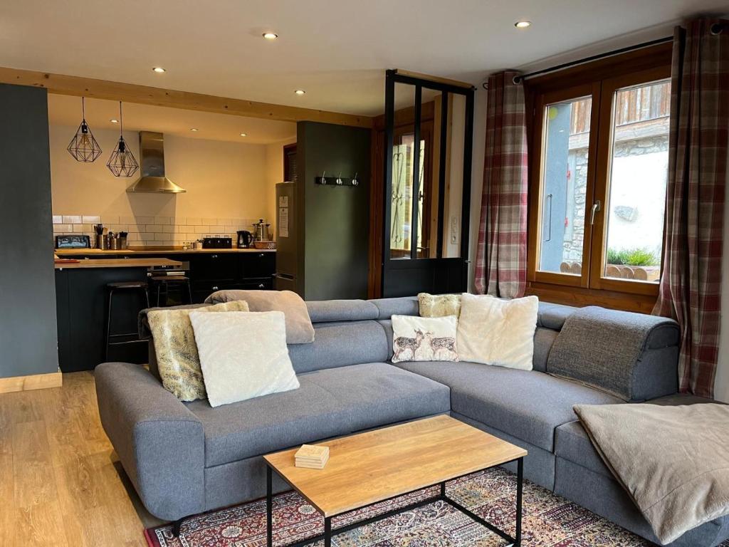 Kuchyň nebo kuchyňský kout v ubytování Mountain View Apartment in Morzine