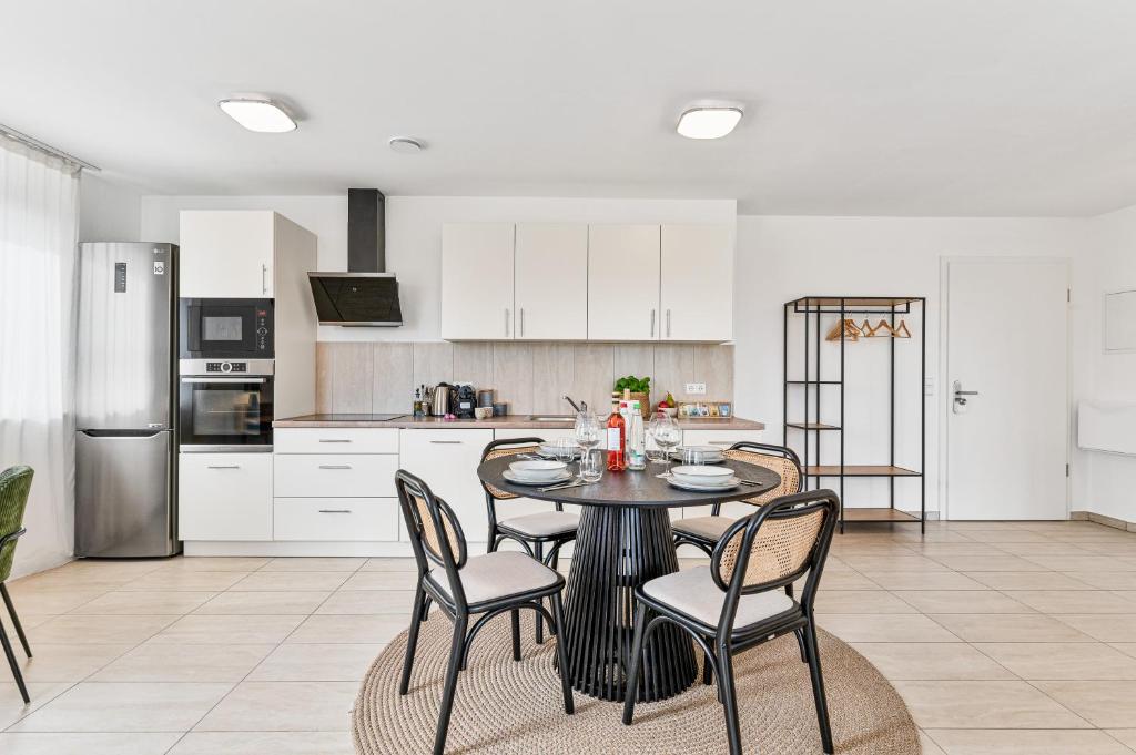 The Serviced - Design Apartments