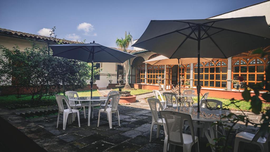 Restaurace v ubytování Hotel Montecillo