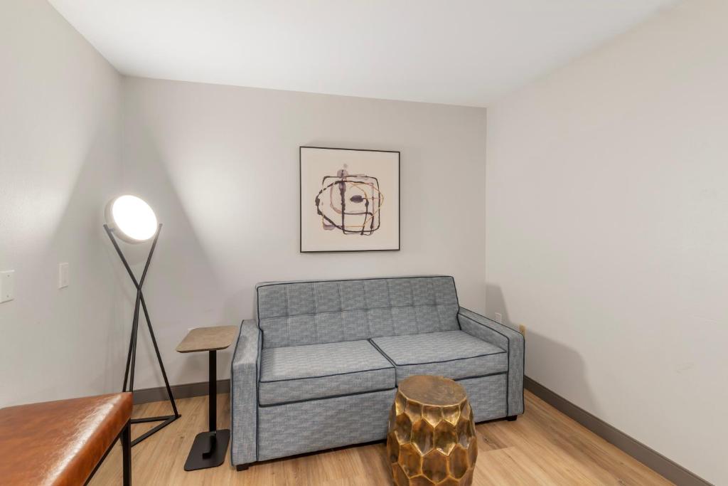 Country Inn & Suites By Radisson, Savannah Airport, GA - Suite Queen Avec Deux Lits Queen Et Salon - Non Fumeurs