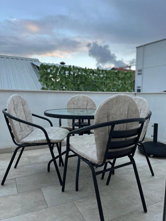 Balkón nebo terasa v ubytování Apartmani Vanja