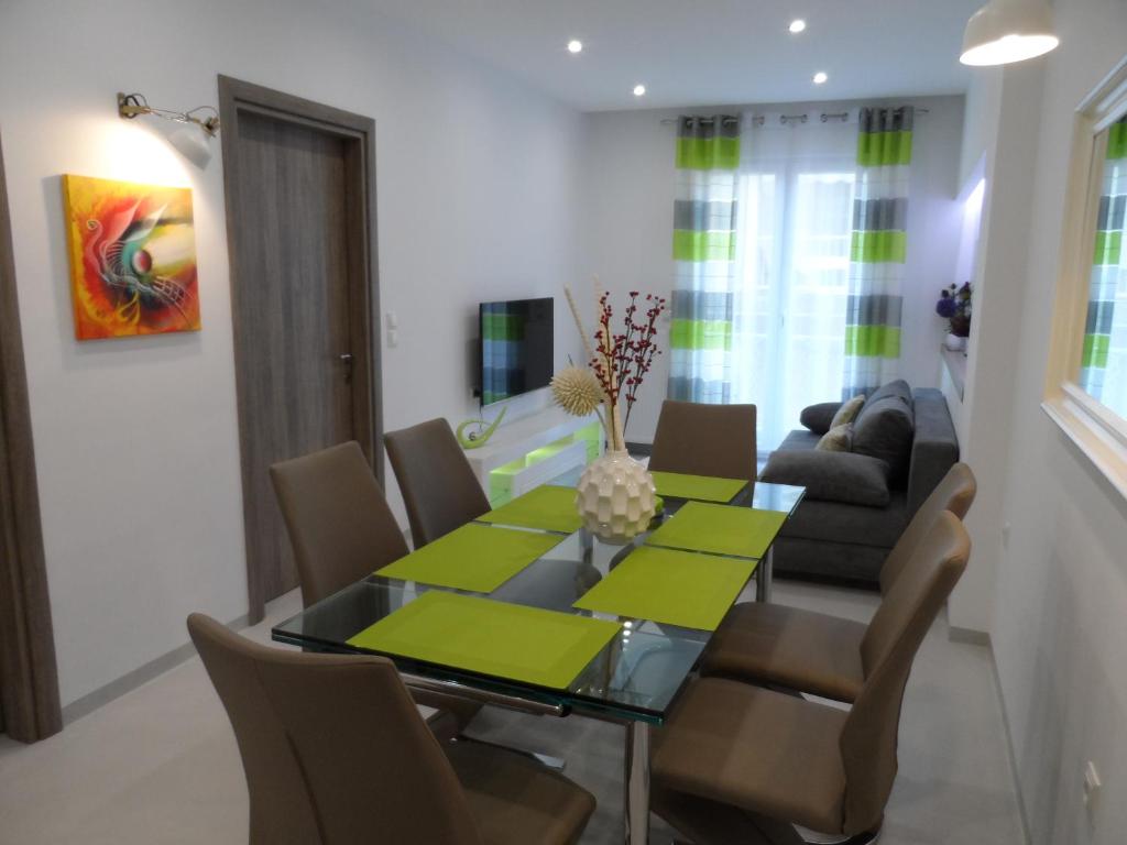 Laura Deluxe Apartment - 3