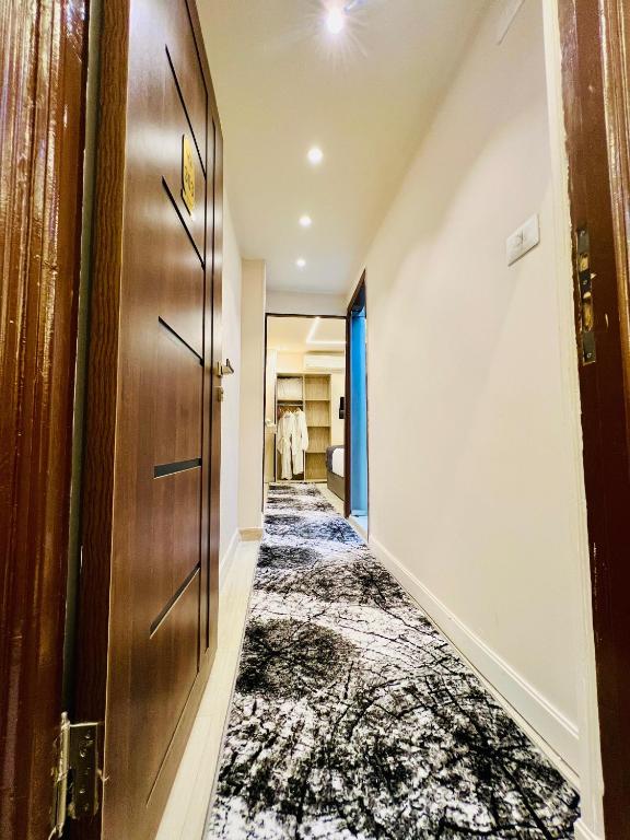 Fotografie z fotogalerie ubytování Golden Scarab Pyramids Hotel v Káhiře