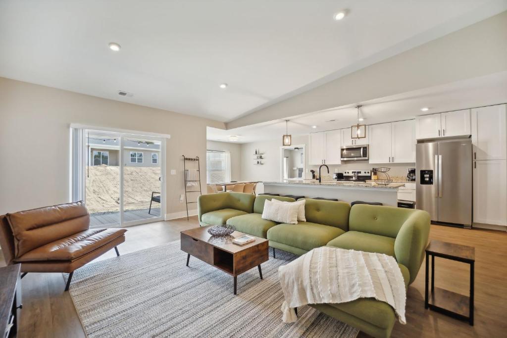 Η κουζίνα ή μικρή κουζίνα στο Pet-Friendly Condo in Traverse City