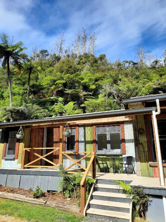Zahrada ubytování Tawa Cove Cabins