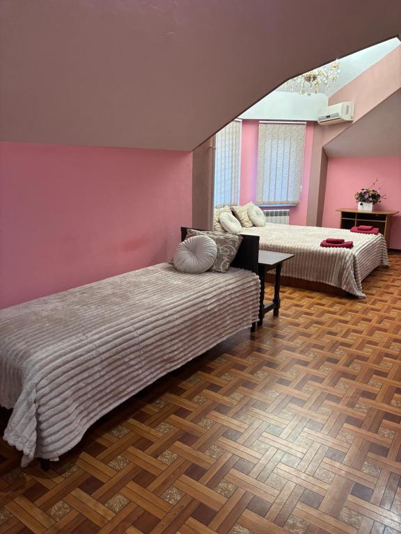 SunLake Hotel Osokorki - 