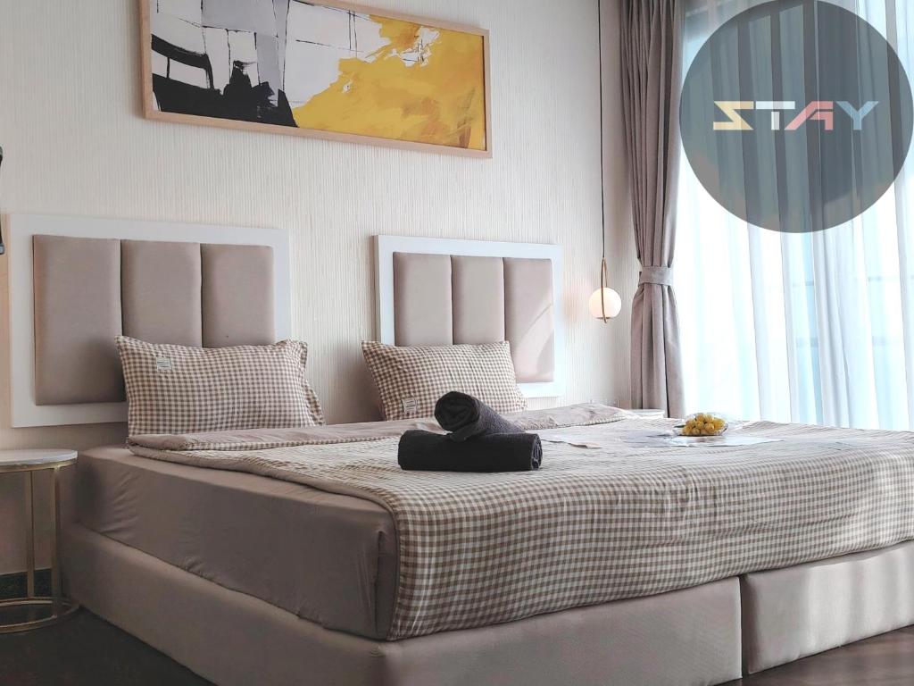 C0902 Almas Suites Cozy 4Pax Netflix By STAY - One-Bedroom Apartment
