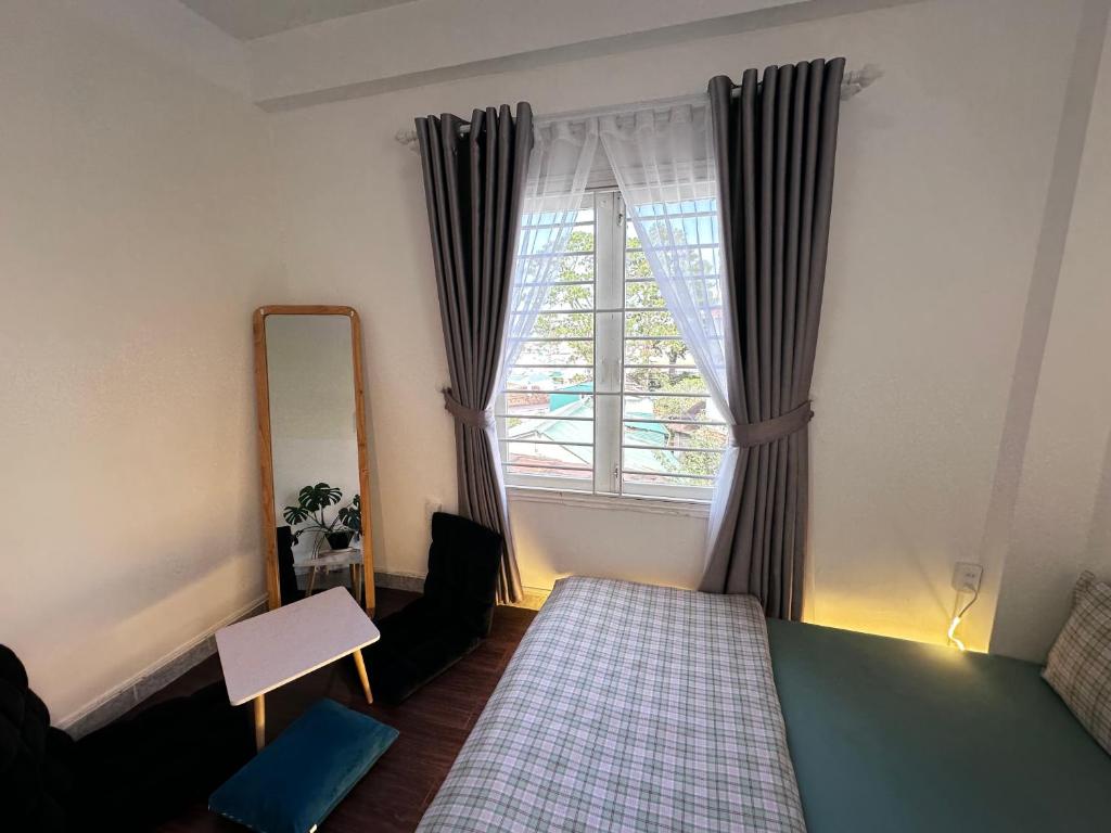 Postel nebo postele na pokoji v ubytování 1 House