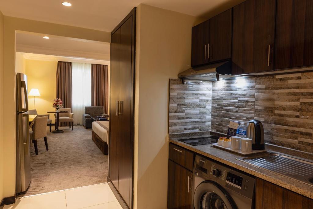 Dream City Hotel Apartments LLC - Resim 43