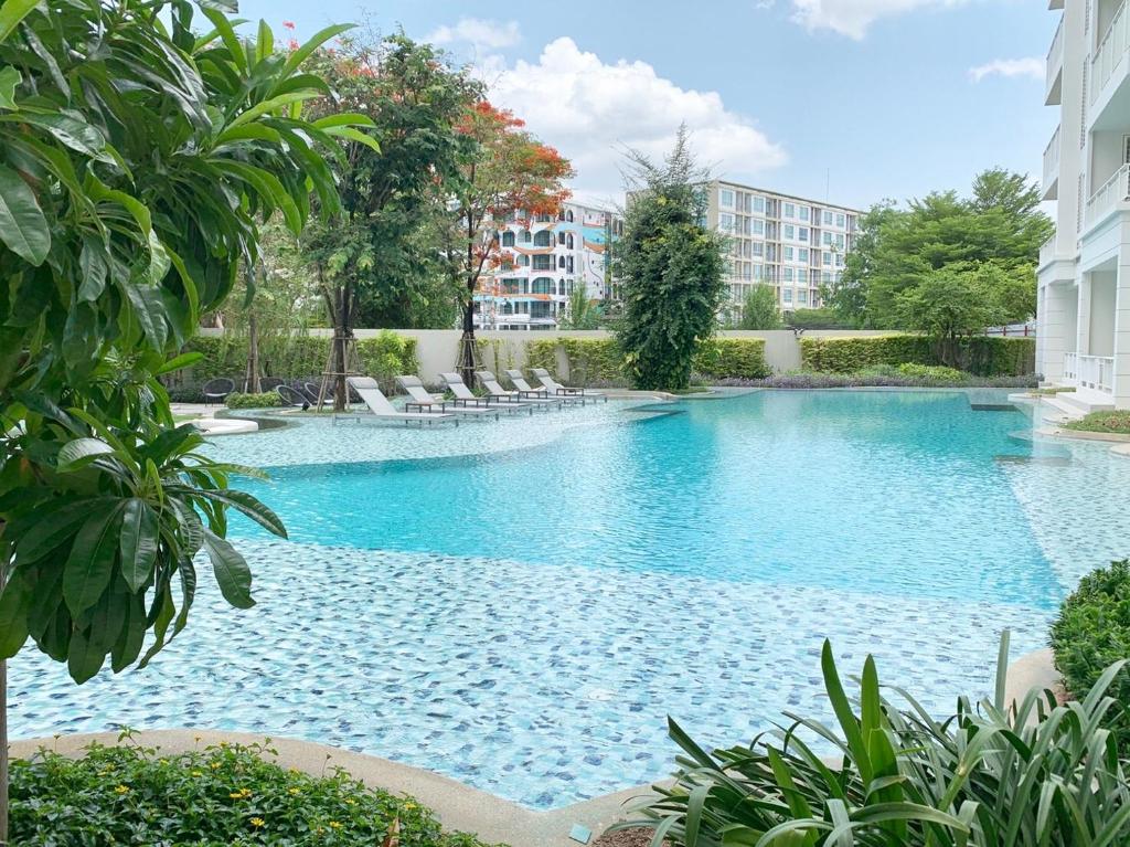 SummerHuahinCondo 221,Pool View,Near Beach&Cicada - Resim 20
