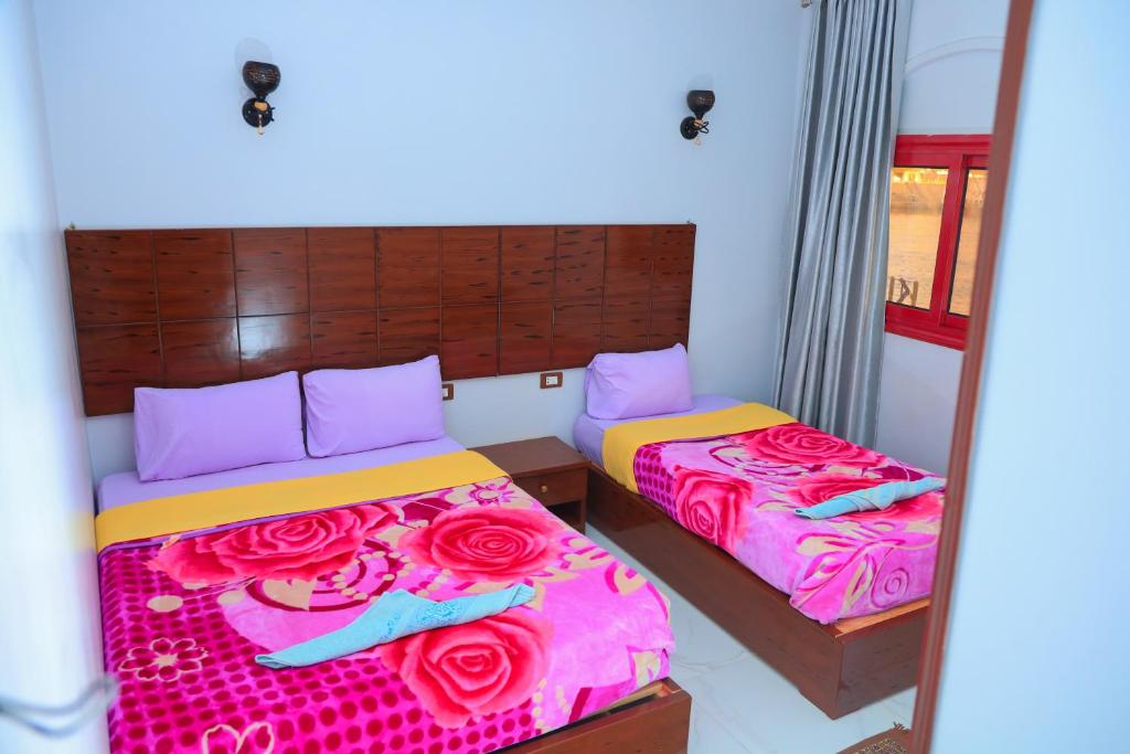 Jamaica Guest House - 11