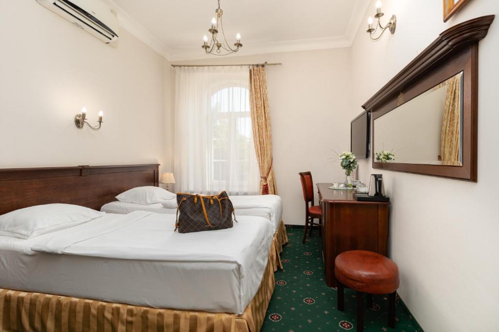 Royal Hotel Modlin - Standard Twin Room