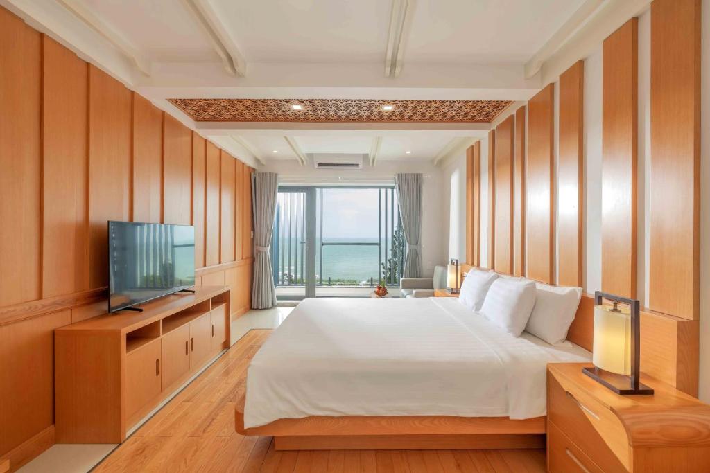 TV a/nebo společenská místnost v ubytování Trân Châu Beach & Resort