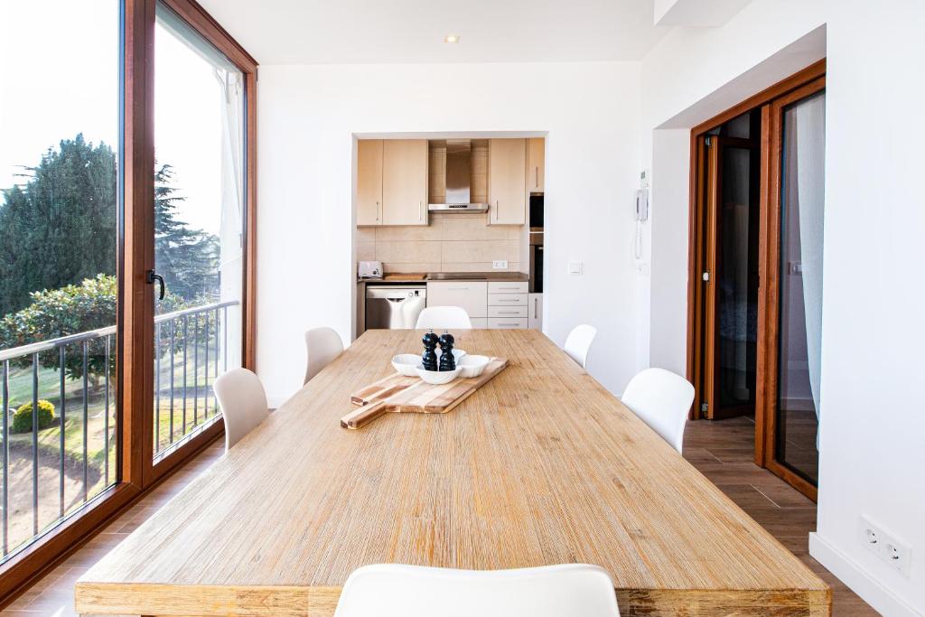 Kuchyňa alebo kuchynka v ubytovaní Apartamento Las Palmeras by Rent Costa Brava