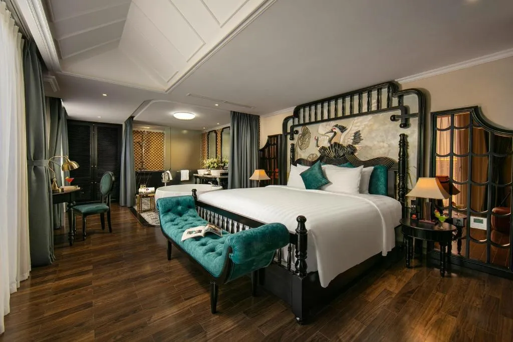 Presidential Suite with Balcony