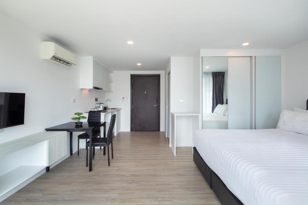 The Rizin Hotel Phratamnak - Resim 29