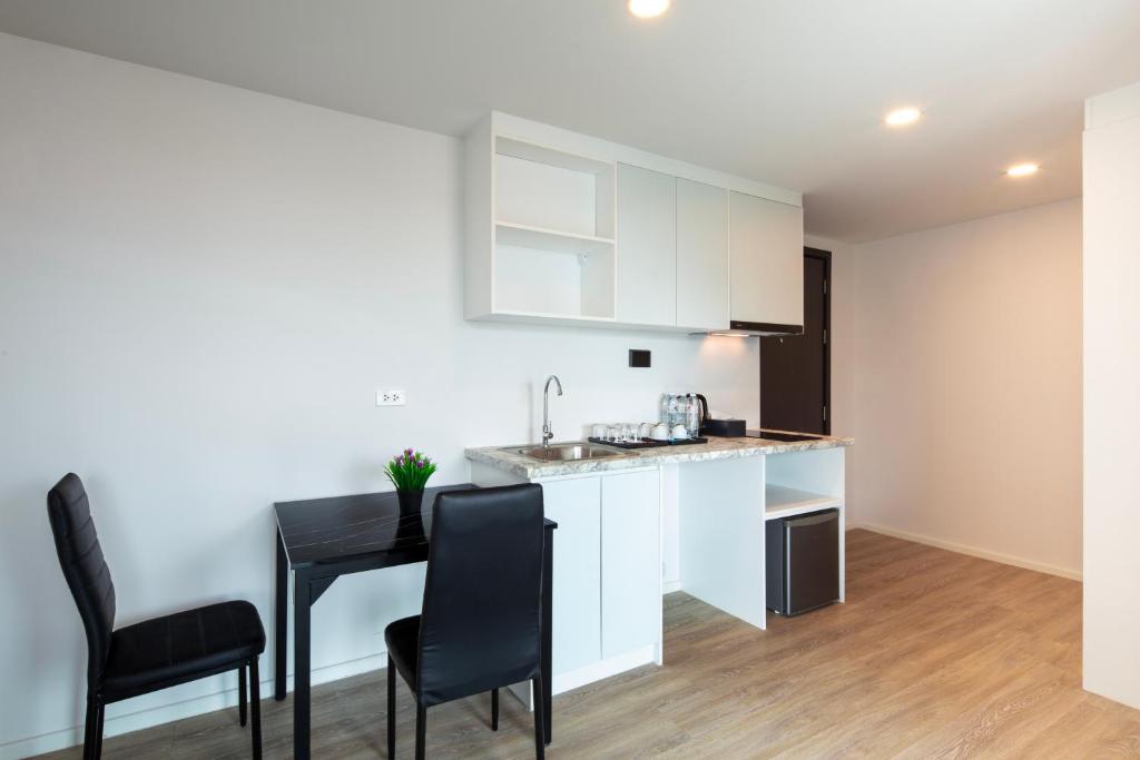 The Rizin Hotel Phratamnak - Resim 36